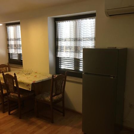 Ferienwohnung Ara-Aradi Baška Exterior foto